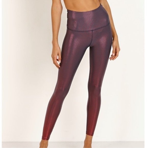 Beyond Yoga Pants - Beyond Yoga Spot On High Rise leggings size medium